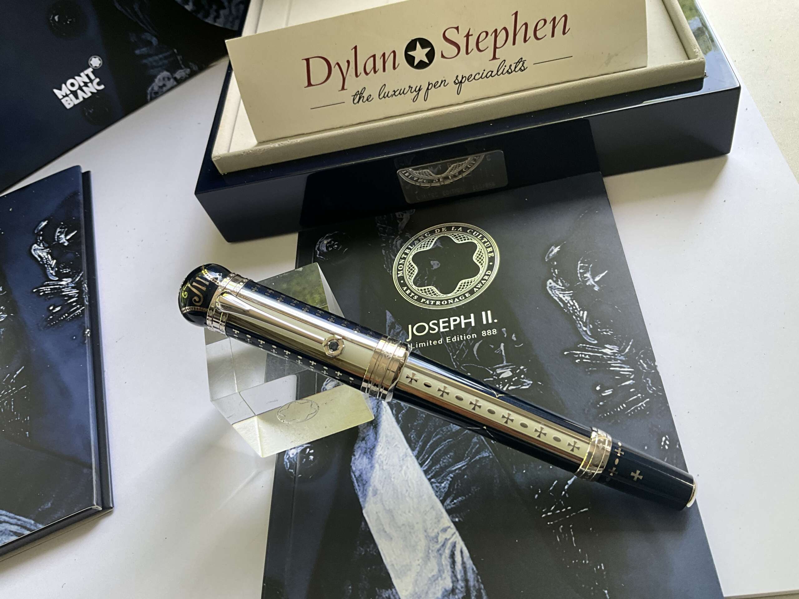 Montblanc Patron of the Arts Joseph II 888 Limited Edition Fountain Pen - Image 6