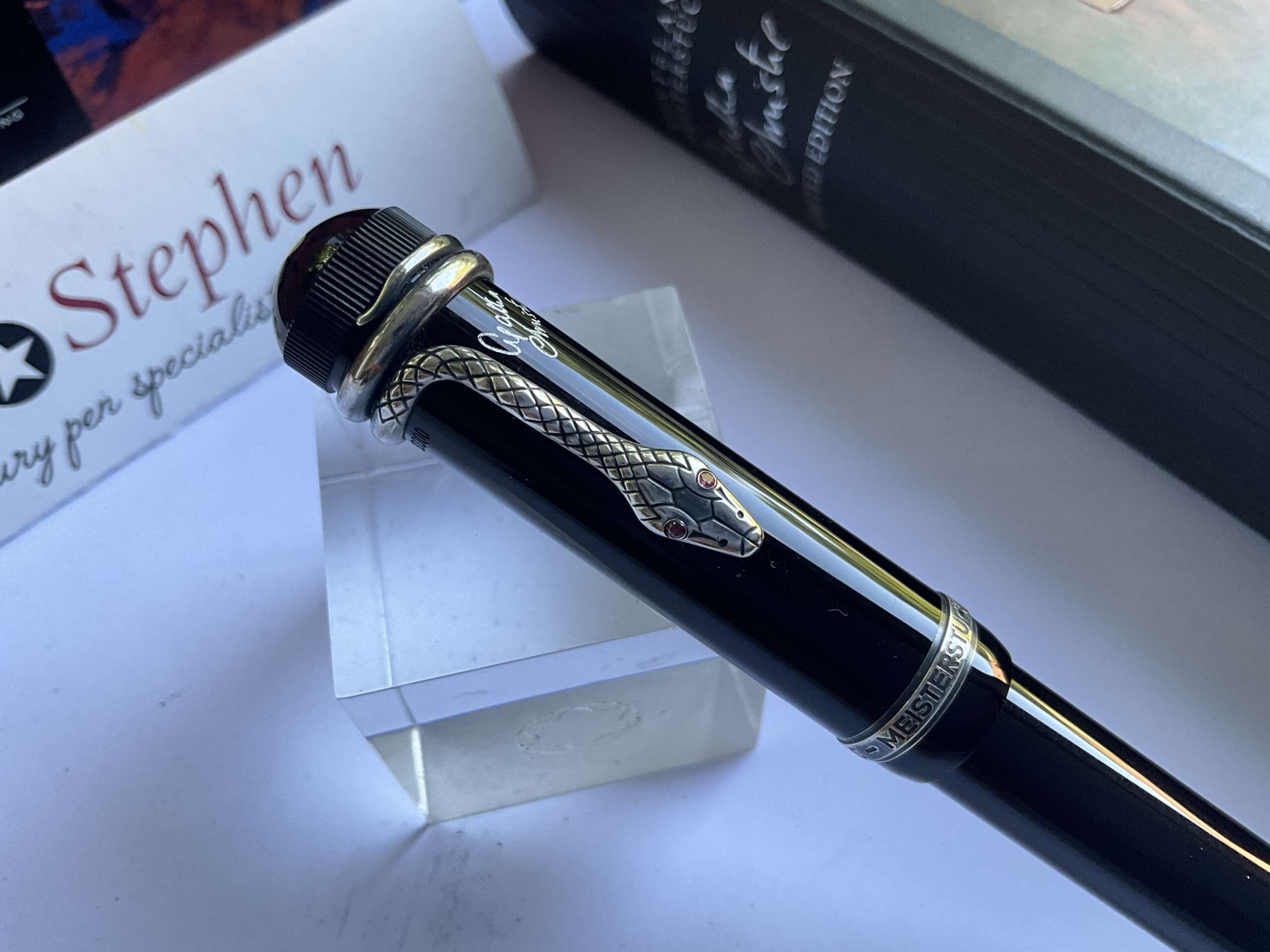Montblanc Meisterstuck Writers Limited Edition Agatha Christie Fountain Pen - Image 4
