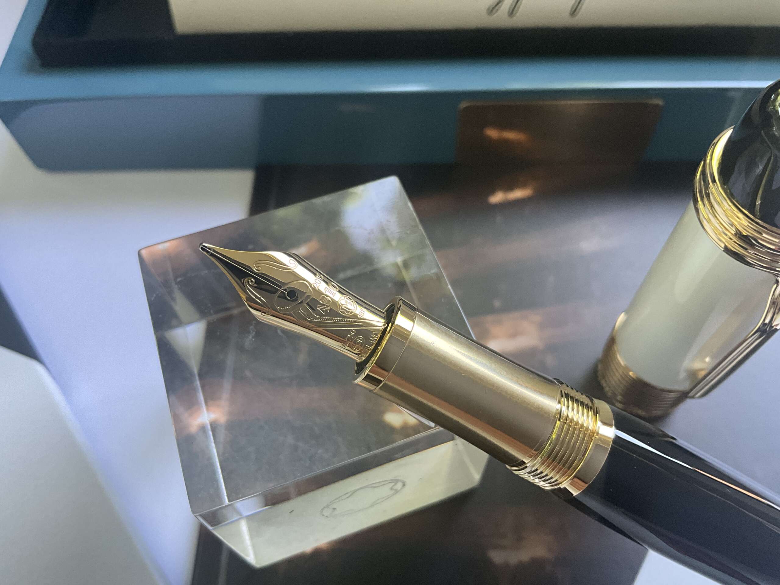 Montblanc Patron of the Arts Luciano Pavarotti 4810 Limited Edition Fountain pen - Image 2