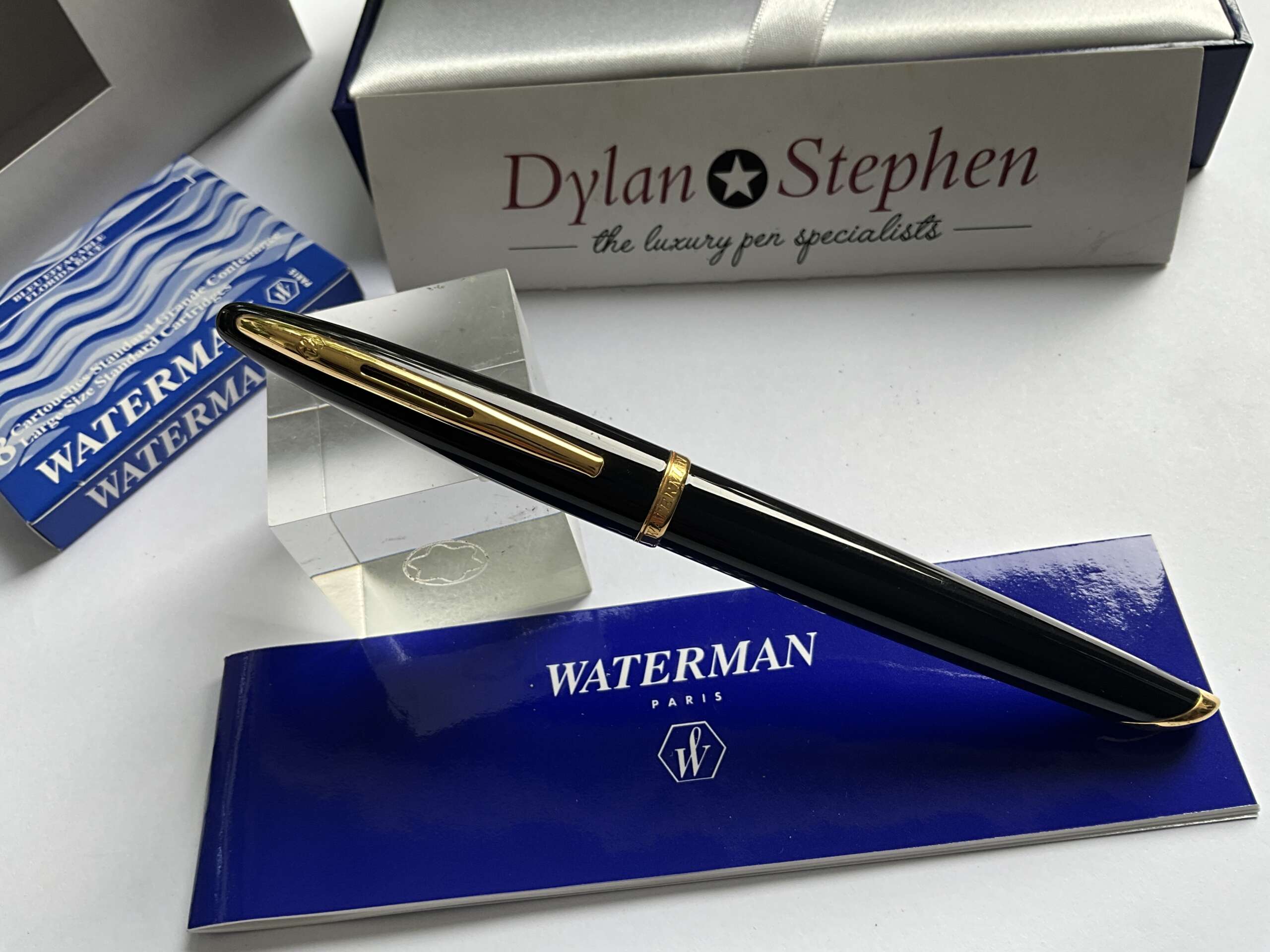 Waterman Carene Black and Gold Fountain Pen - Image 4