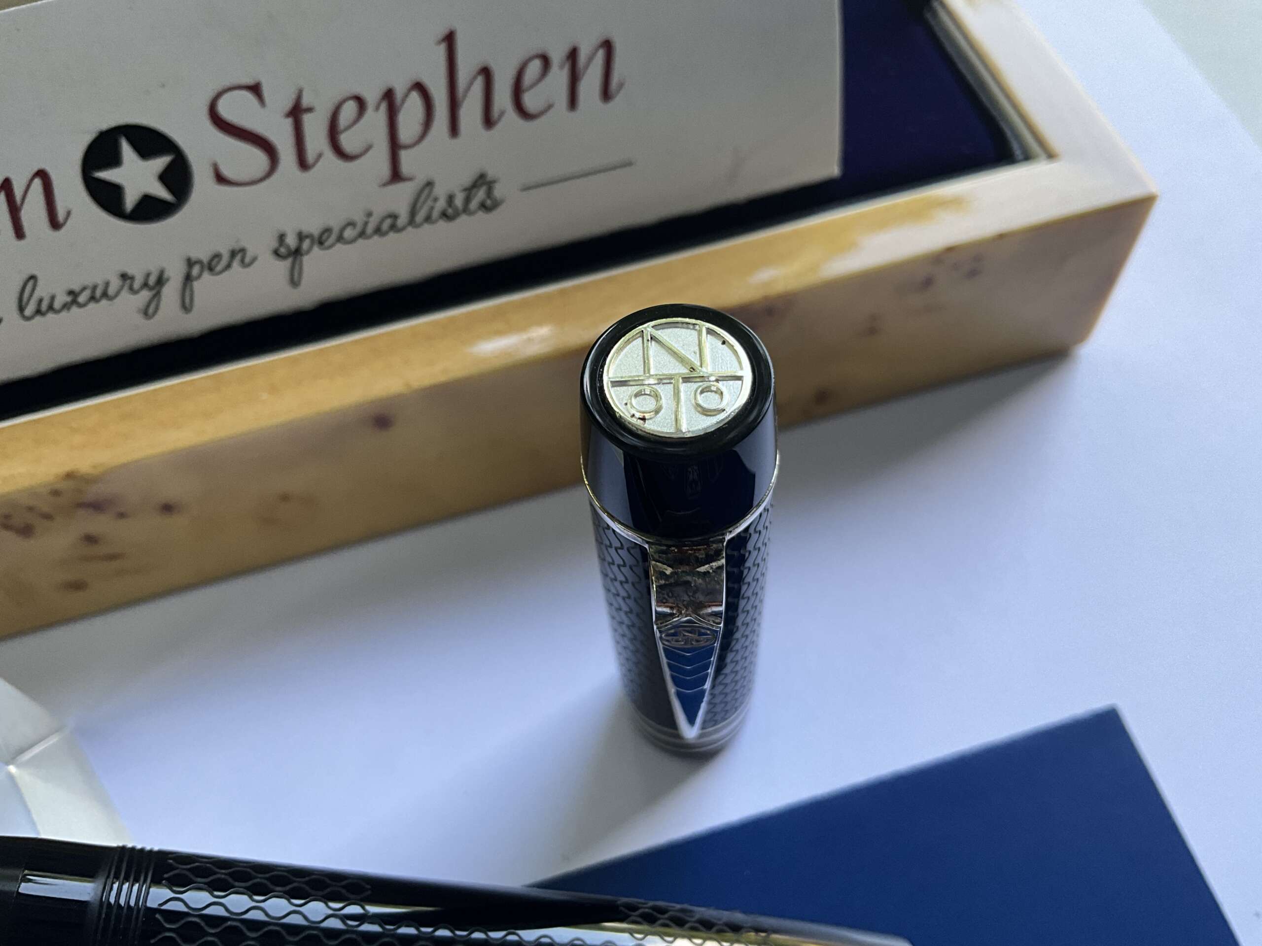 Onoto Magna Classic Black and Silver Chased Limited Edition Rollerball Pen - Image 2
