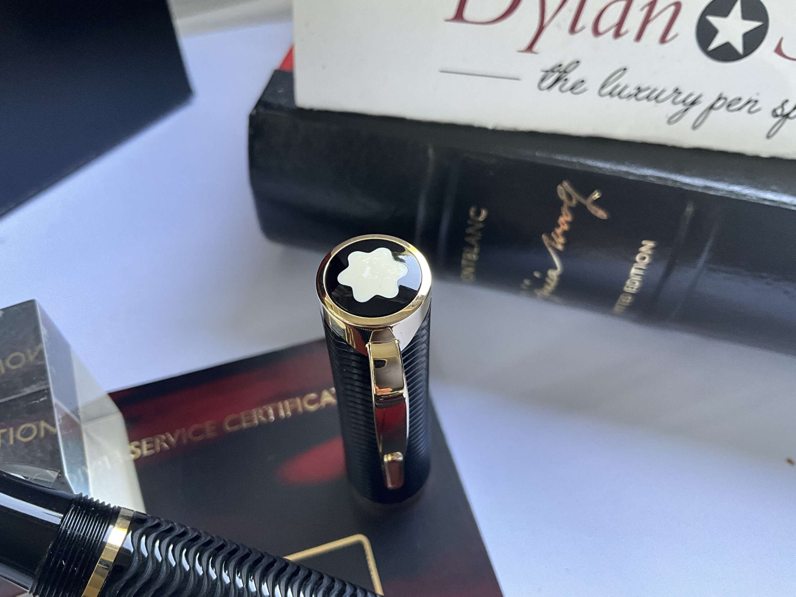 Montblanc Writers Limited Edition Virginia Woolf Writing Set - Image 3