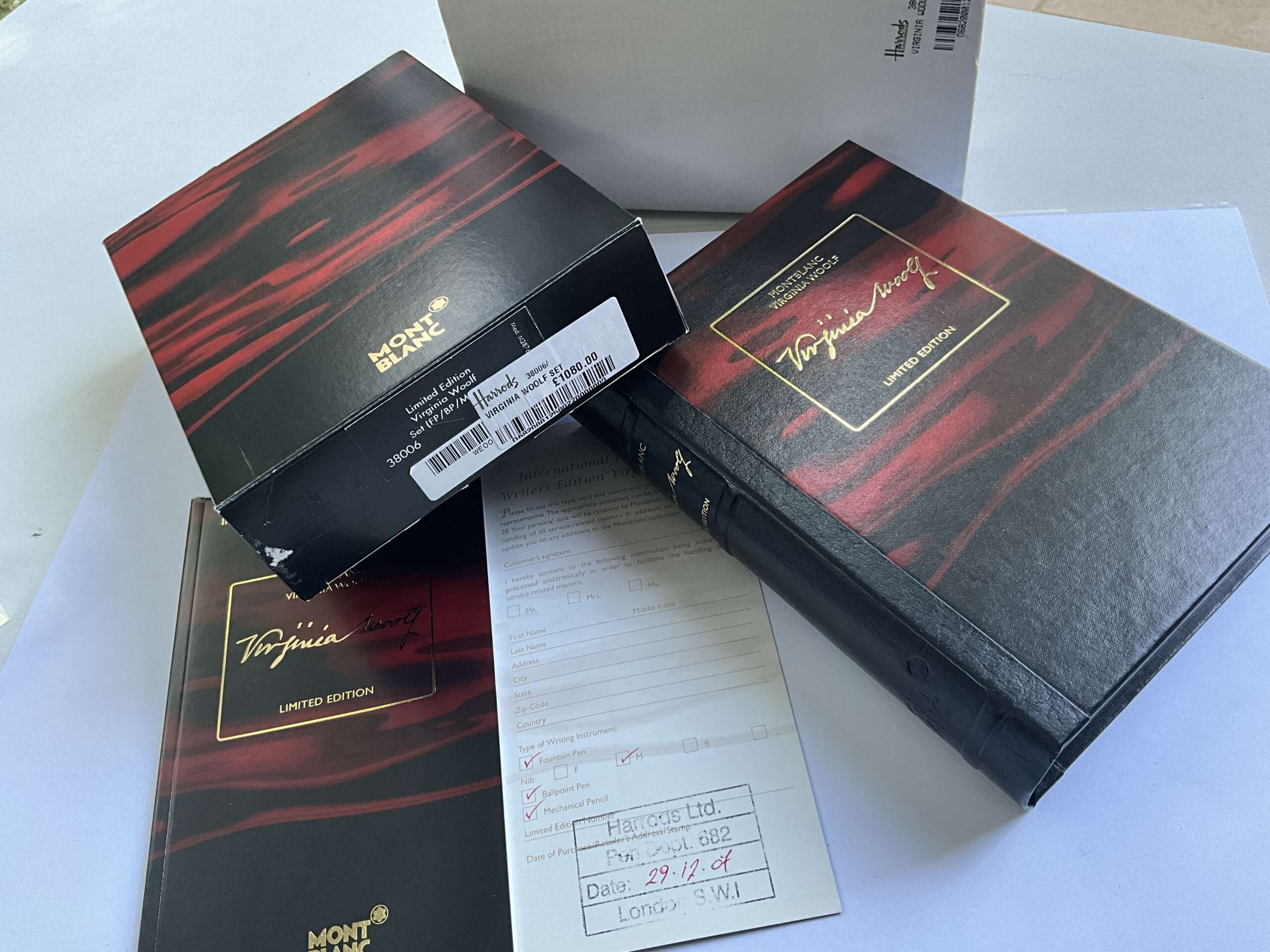 Montblanc Writers Limited Edition Virginia Woolf Writing Set - Image 9
