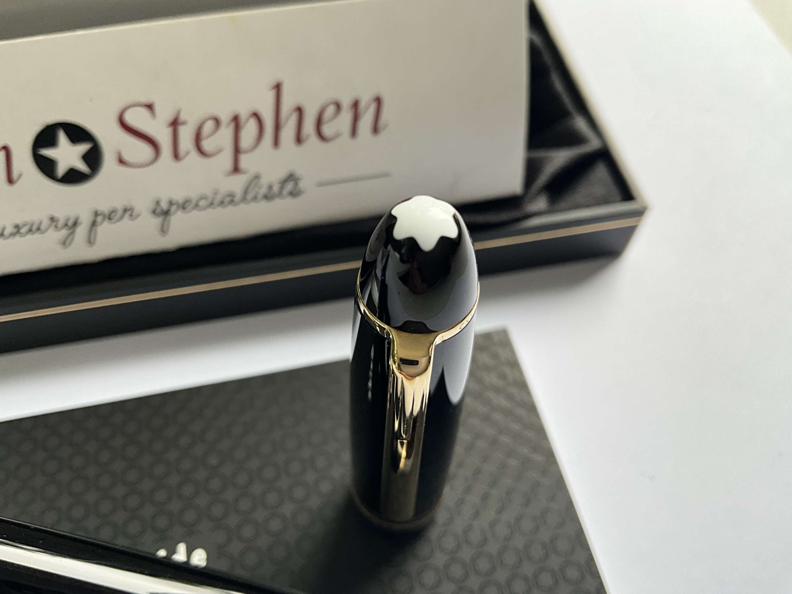 Montblanc Meisterstuck 162 Legrand Gold Line Rollerball pen - Image 2