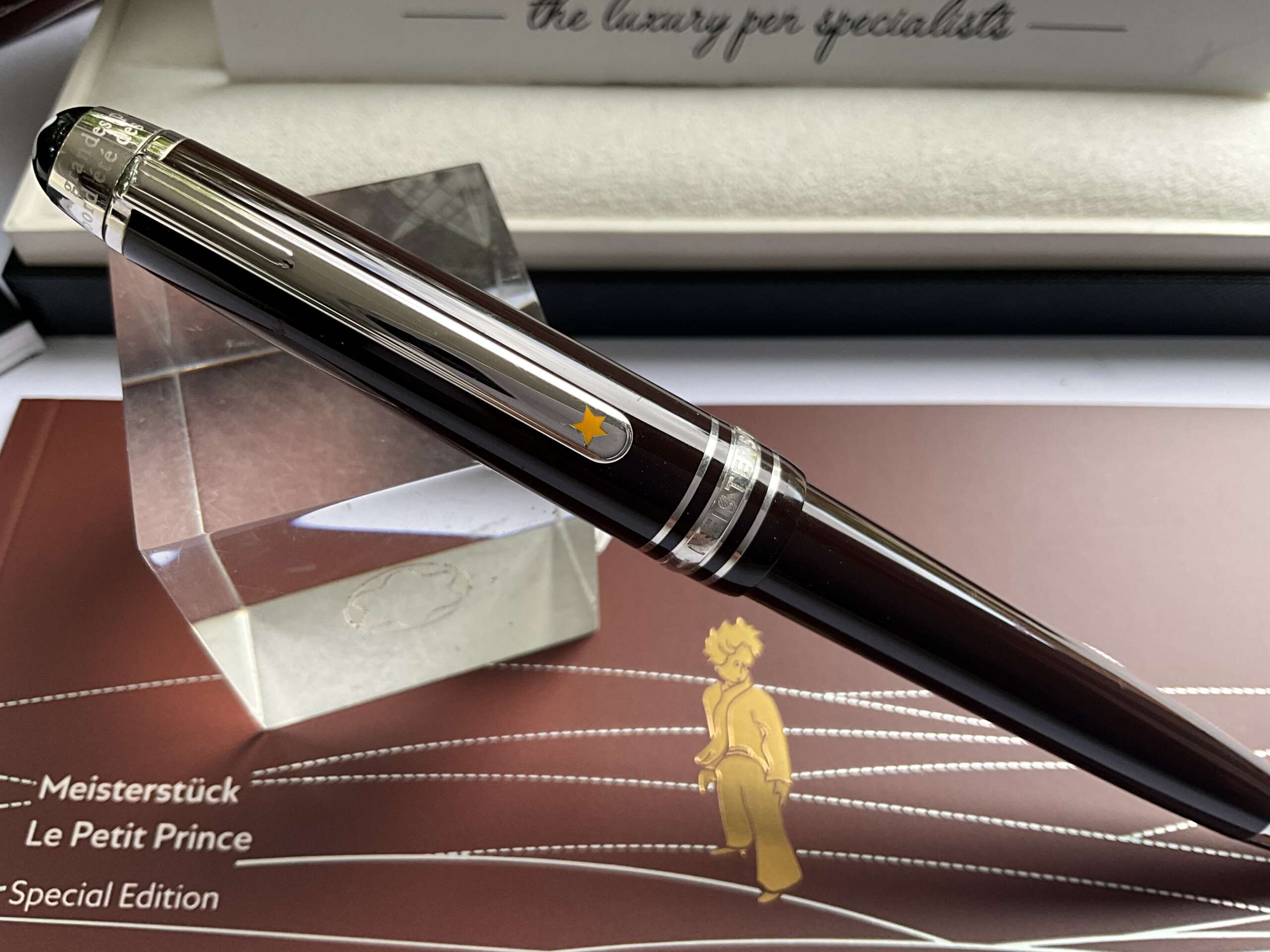 Montblanc Meisterstuck Le Petite Prince & Aviator Mid Size Ballpoint Pen - Image 3