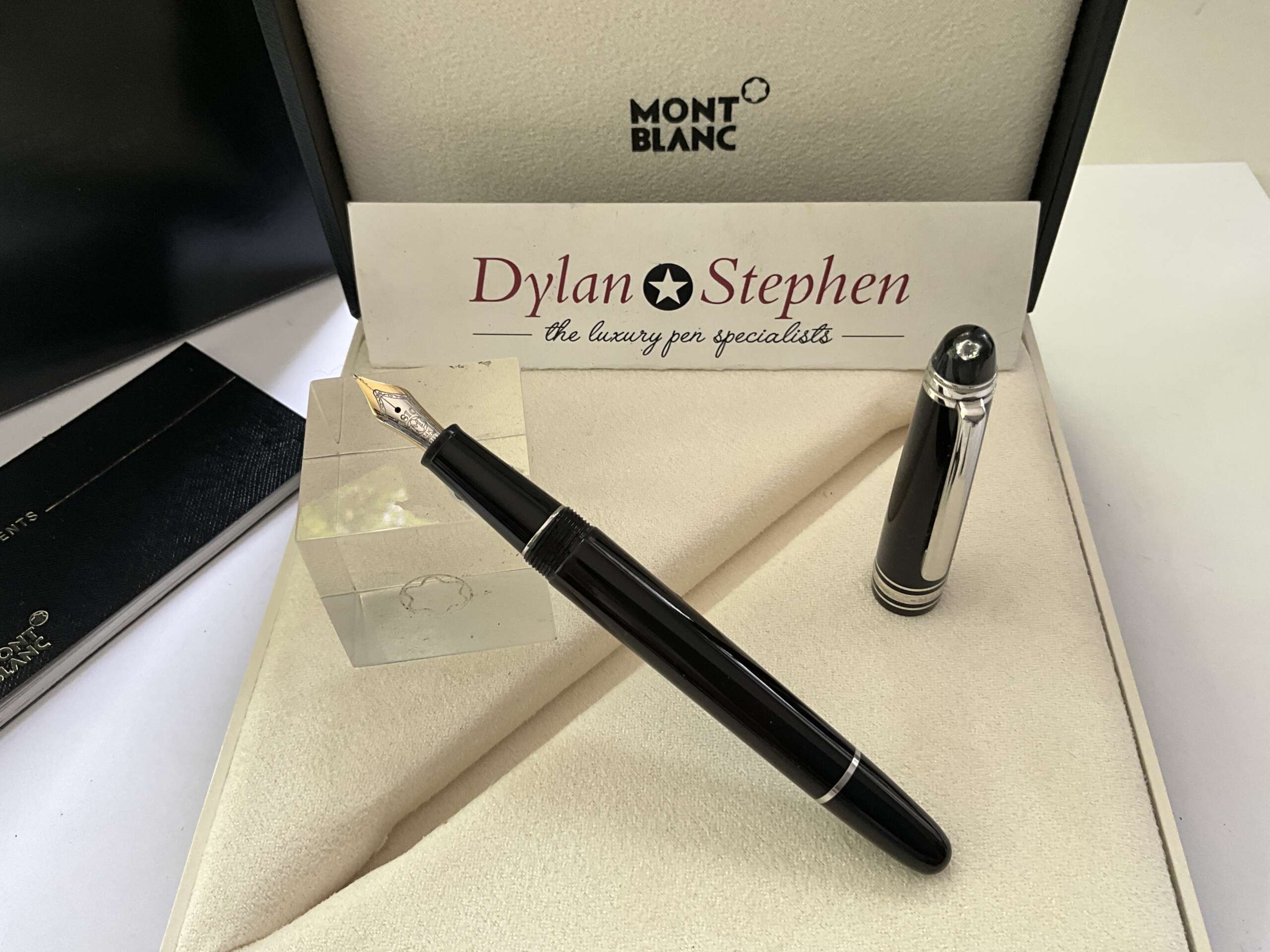 Montblanc Meisterstuck Diamond Special Edition Classique Fountain Pen