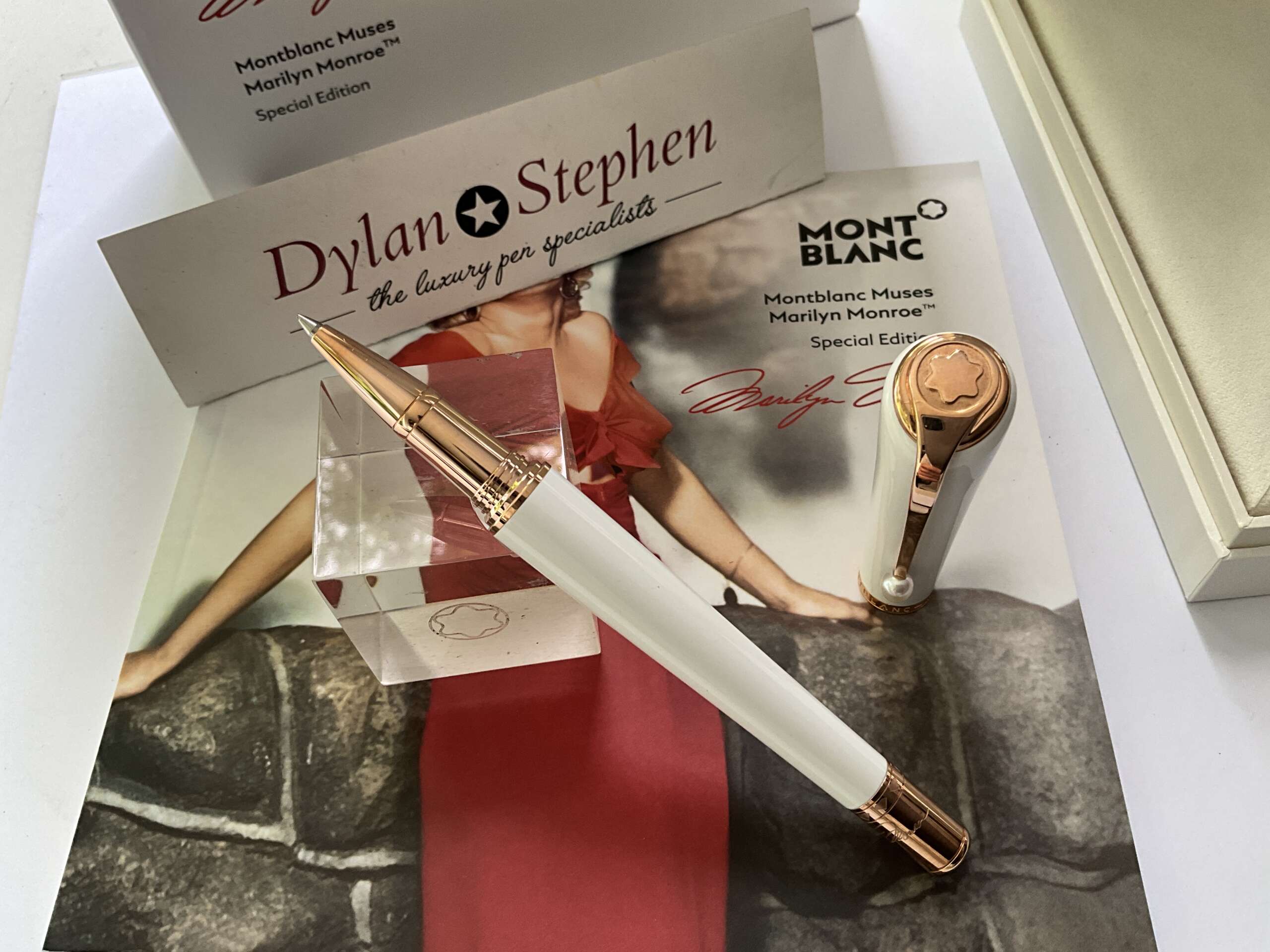 Montblanc Marilyn Monroe Mused Special Edition Rollerball Pen
