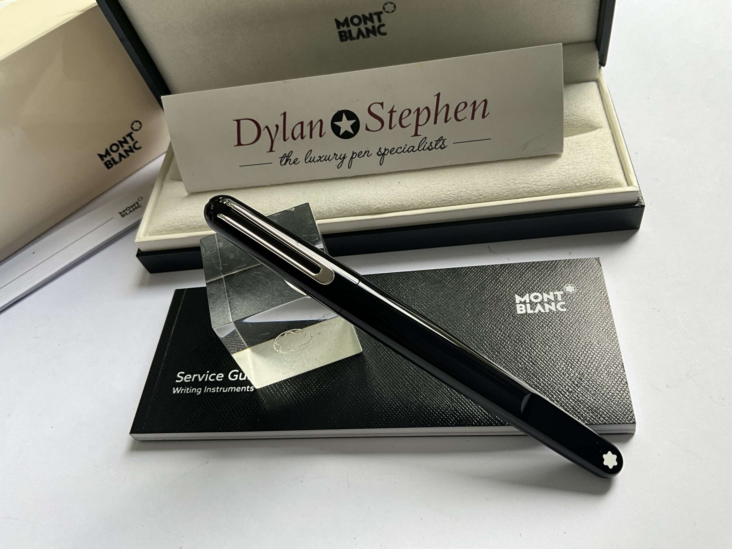Montblanc M Pen Marc Newson Black Ballpoint Pen - Image 5