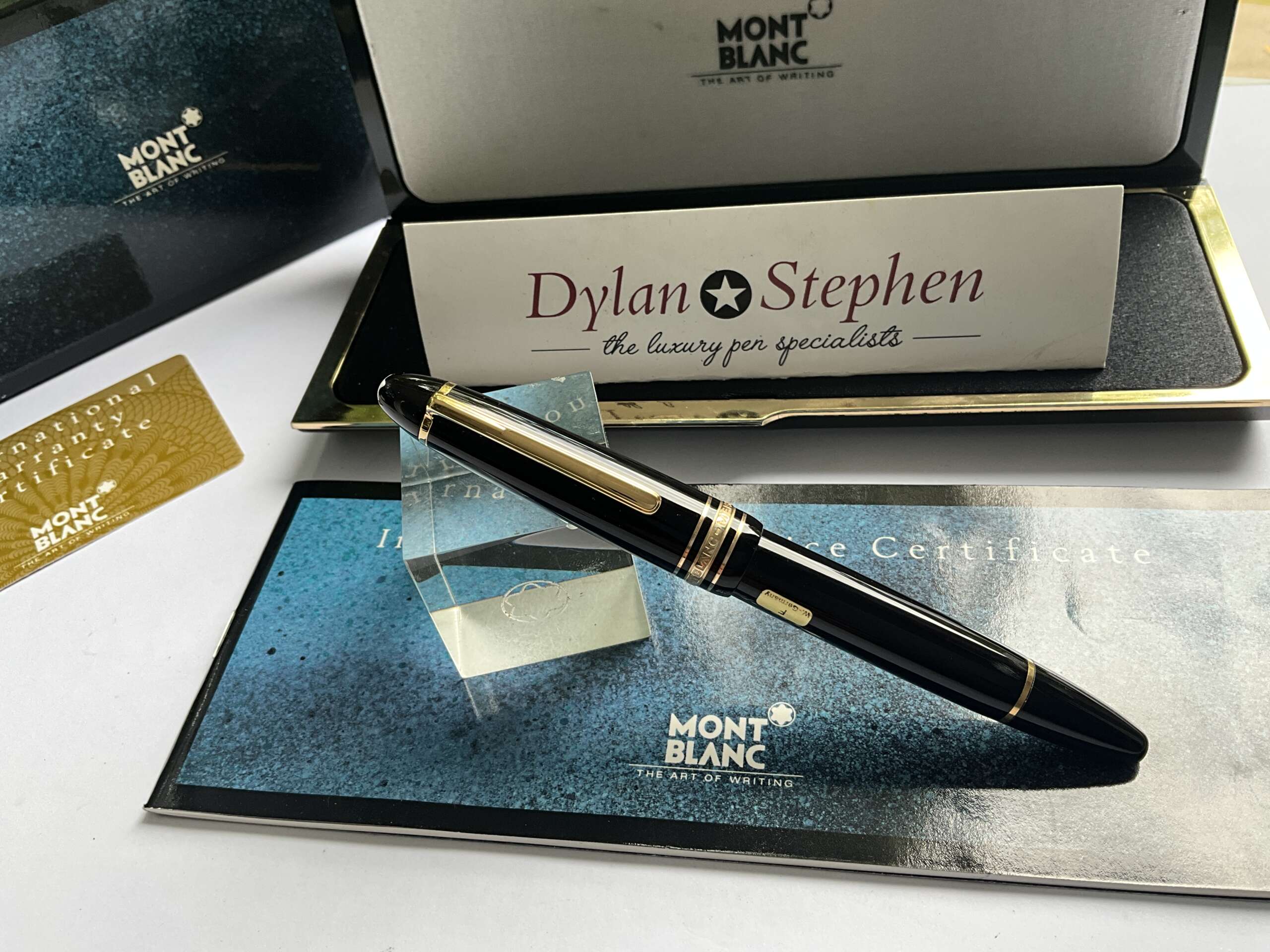 Montblanc Meisterstuck 146 Legrand Gold Line Fountain Pen - Image 6