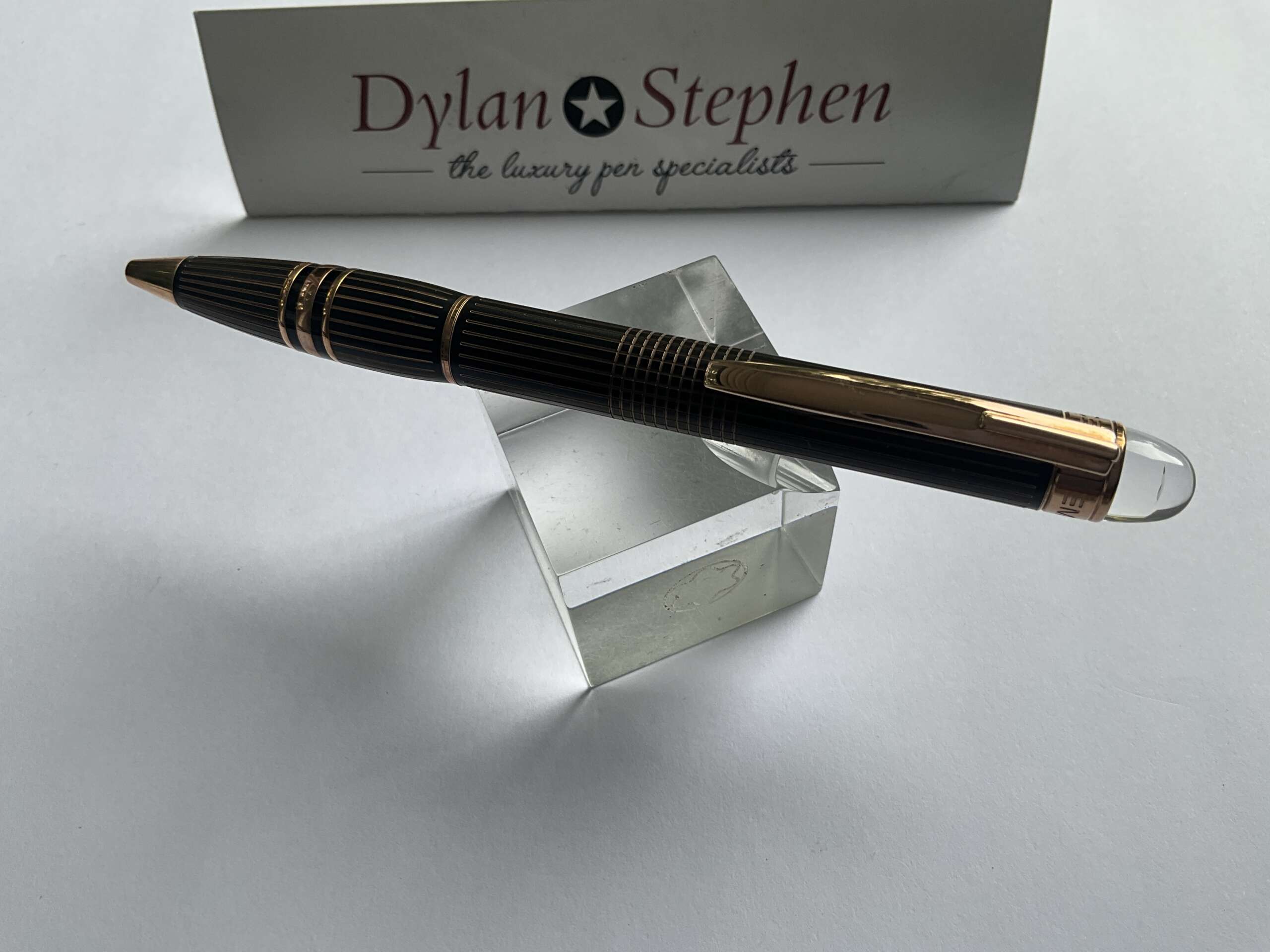 Montblanc Starwalker Red Gold Metal ballpoint pen - Image 3