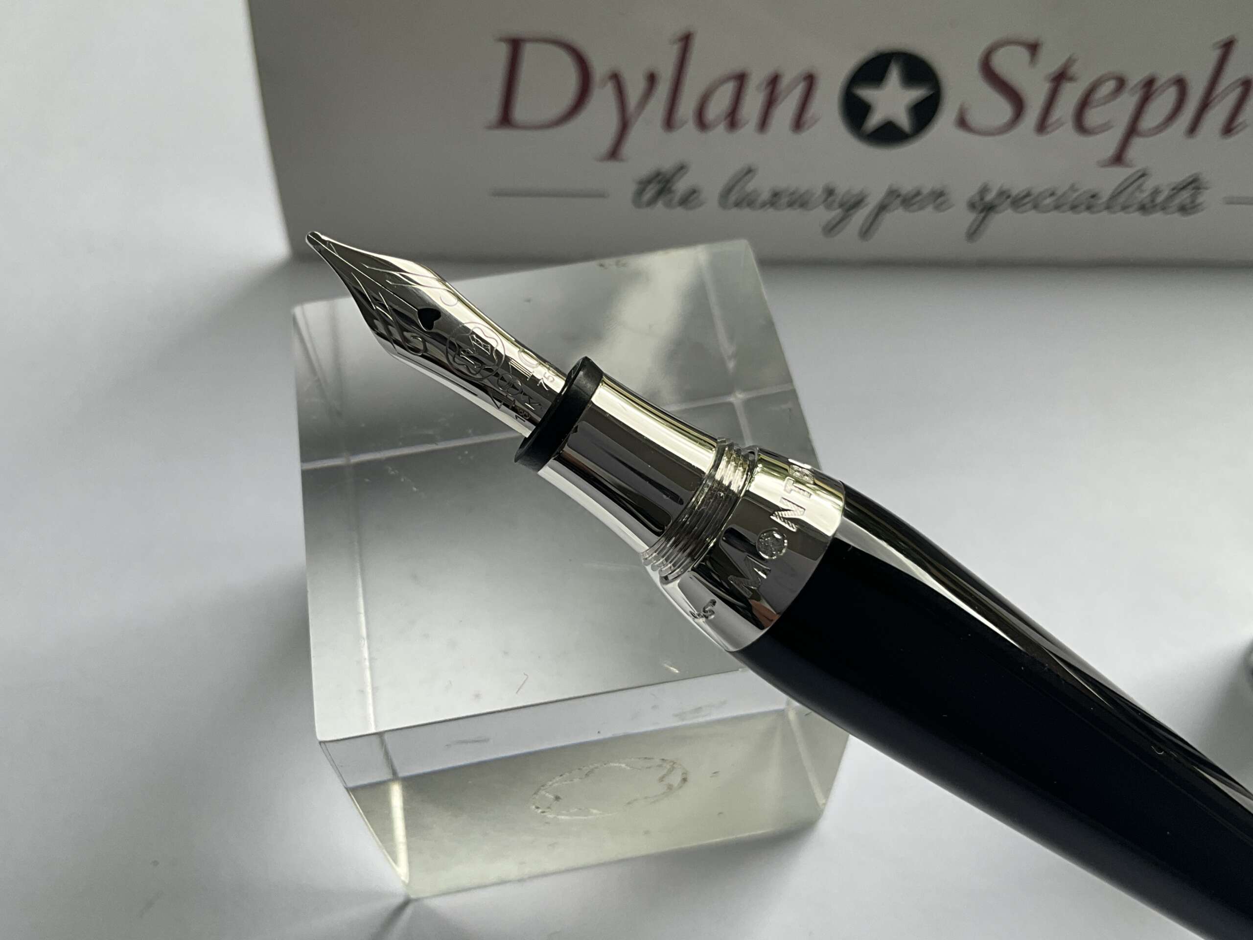Montblanc Greta Garbo Limited Edition 1905 Fountain Pen - Image 2