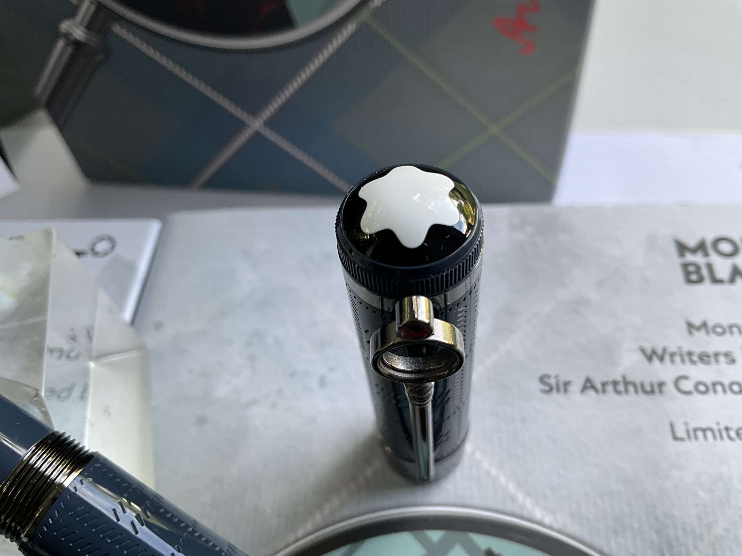 Montblanc Writers Limited Edition Sir Arthur Conan Doyle Writing Pen Set - Image 3