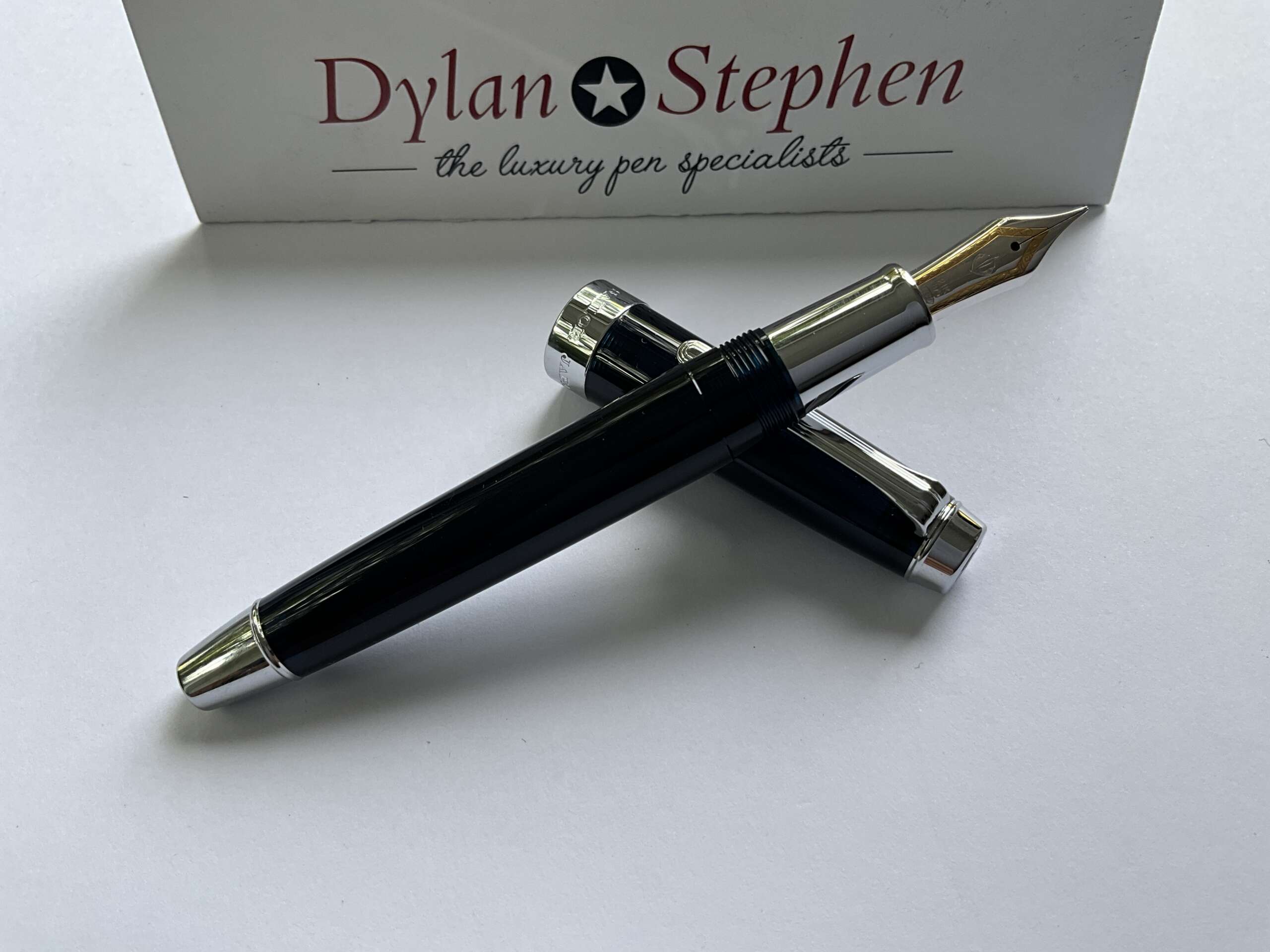 Sailor 1911 Pro Gear Anchor Clear Dawn Blue Fountain Pen - Image 6