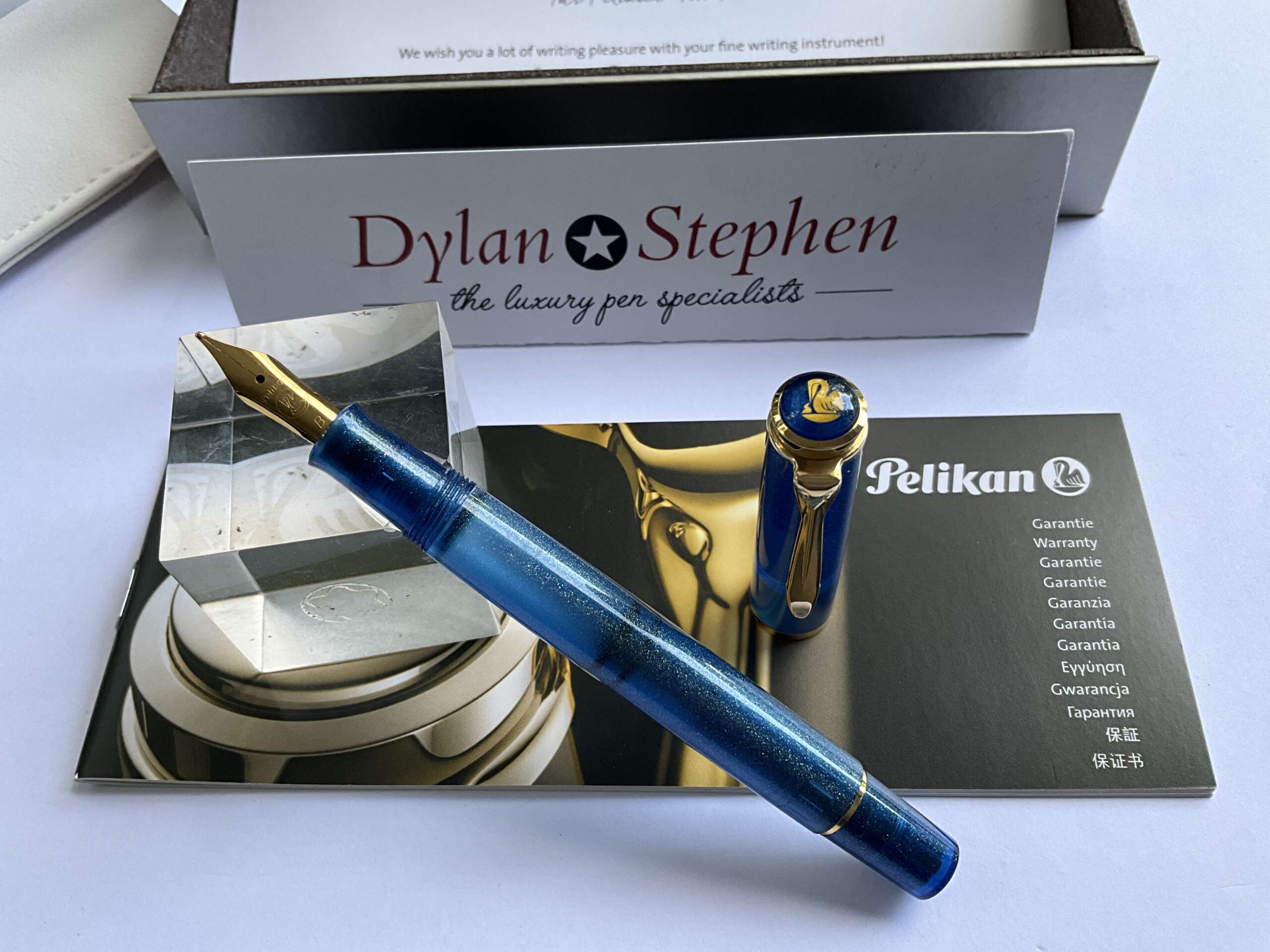 Pelikan M200 Golden Lapis Fountain Pen